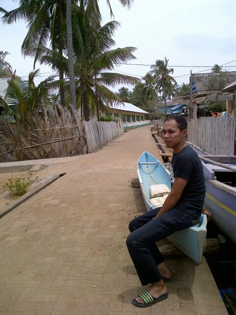 Zadaruf's profile picture. Tugas ku adalah menghabiskan jatah Gagal ku agar mau tidak mau terpaksa SUKSES