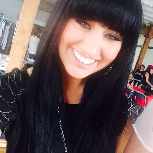 Fan of Jena Irene Asciutto since the American Idol Season 13 Rush Week. Jena's twitter: @JenaAsciutto1