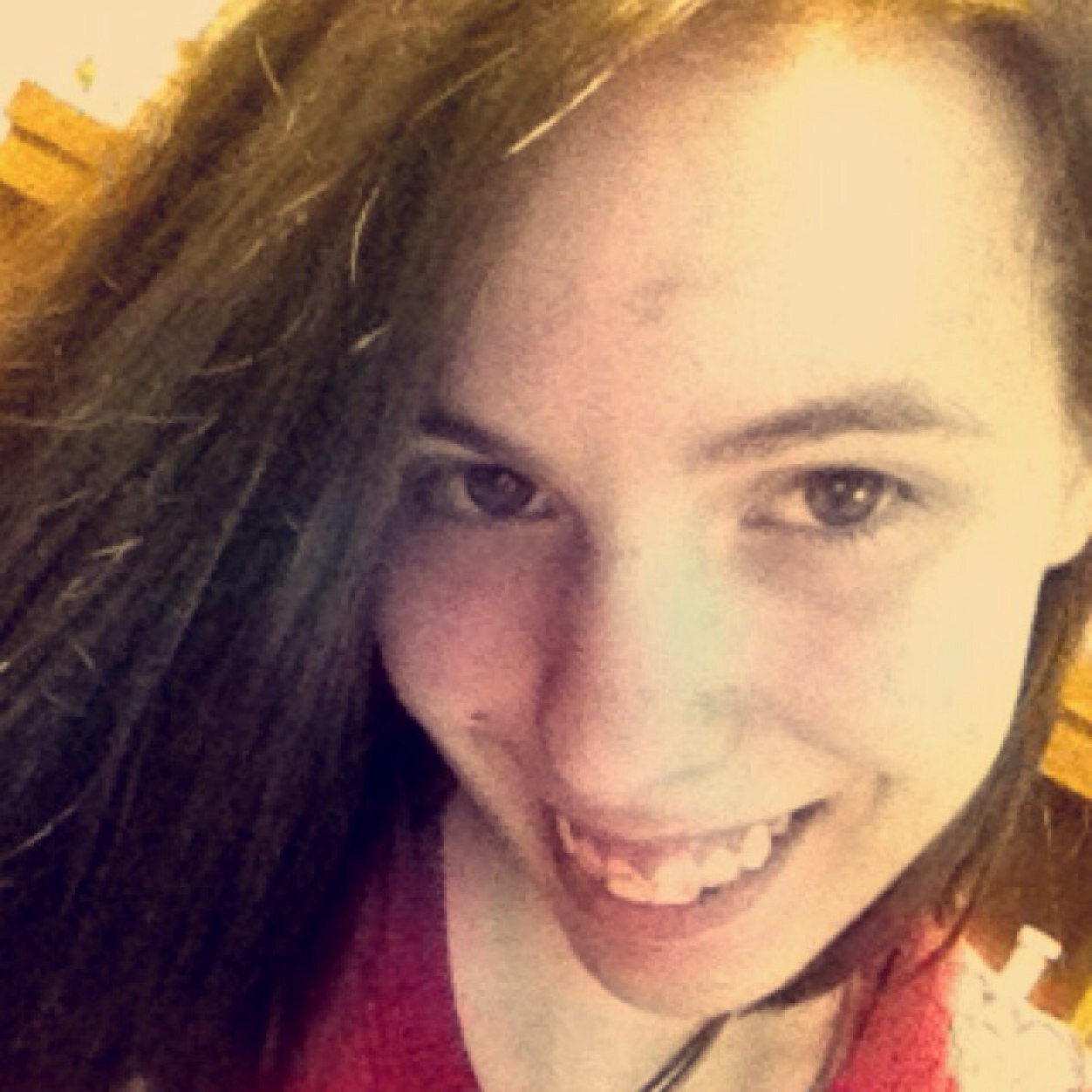 Hey Everyone Its Caitlin Here Im 18 im a Junior i love Music especily Black Veil Brides my Favorite Band i also love One Direction and Others