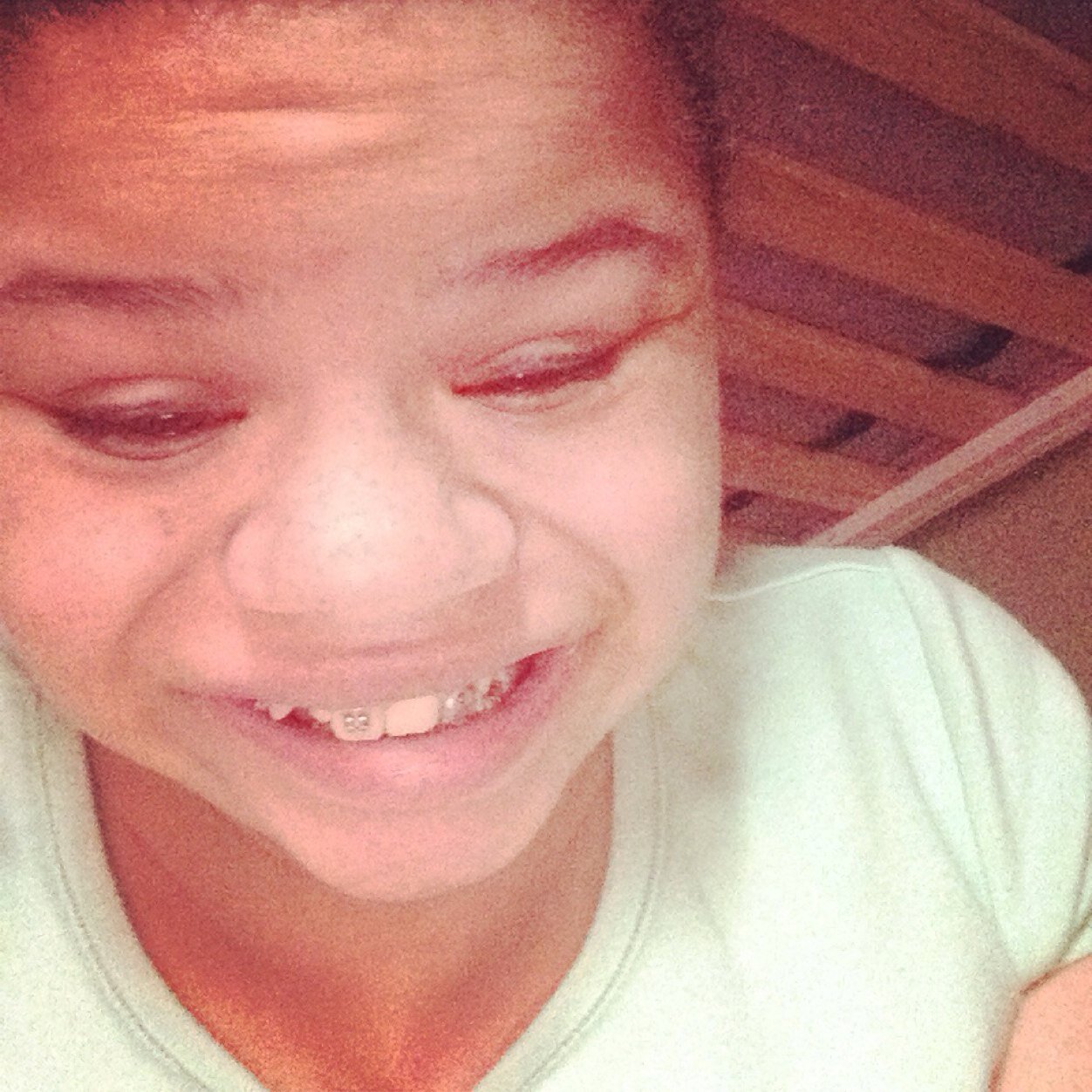 I love one d the vamps austin mahone and al of stars and the jkoskins so im happy so happy beacuse im 14 now so im happy and im happy to be me so im jmming to