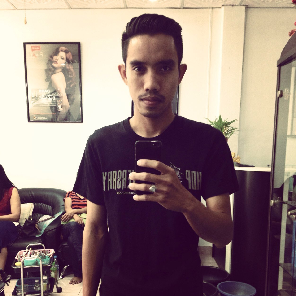 PongScrubb's profile picture. 