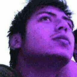 iezouz's profile picture. 