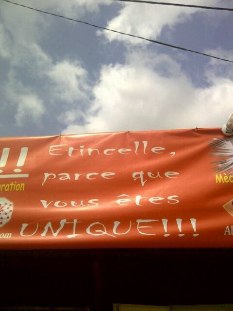 Etincelle is a young enterprise in #benin.We talk 8th our fingers to make you unique.Pearls,modash,decoration,fashion,mode &arts