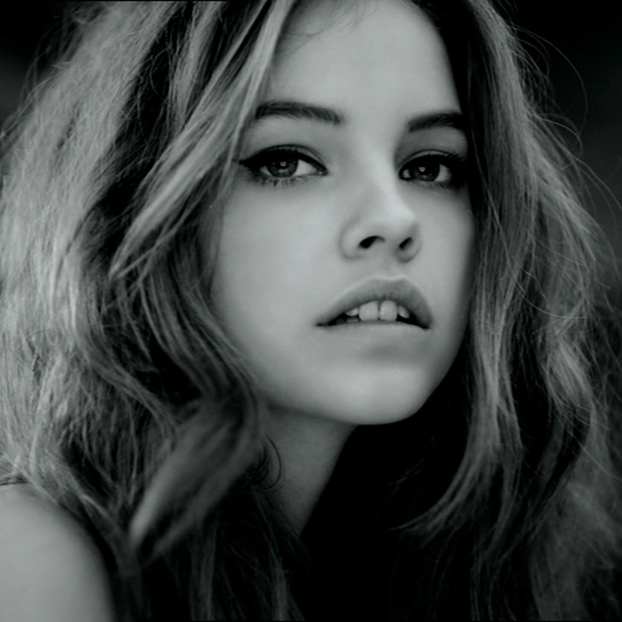 Barbara Palvin. fashion model : since 040514 Just working hard and living my dream ❥