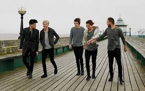 Hola!! Me Llamo Leslie&Soy Directioner Forever*--* Mi Chico ZainSual es Harry Styles*--* Follow Me:) and Follow You:3