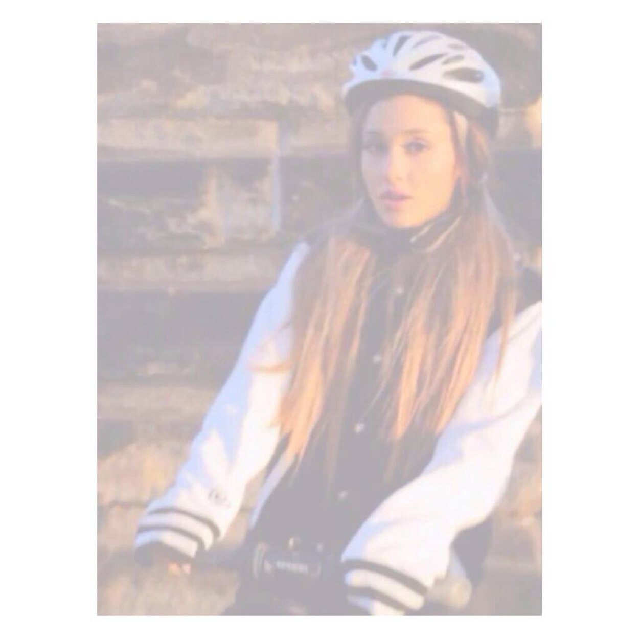 twerkingrxnde's profile picture. hi arianator here please follow my main acc @TheGrandeGod thank you!