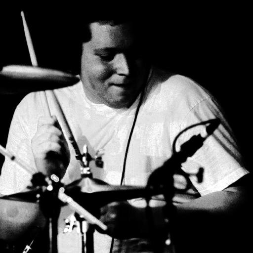 R33C33's profile picture. 