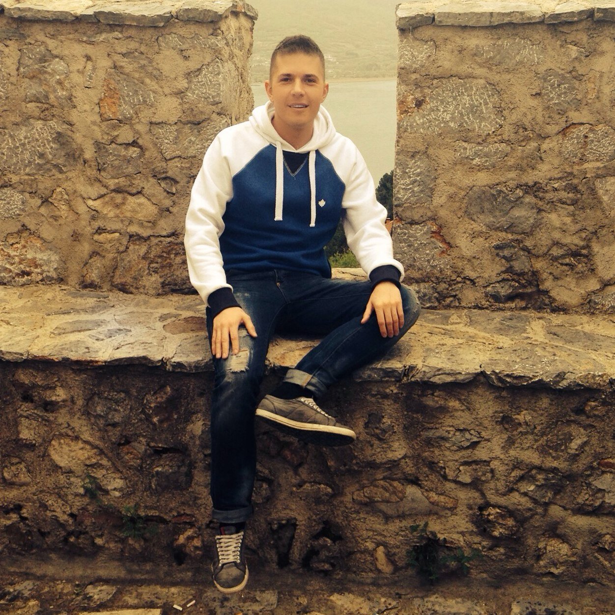 balexei30's profile picture. 