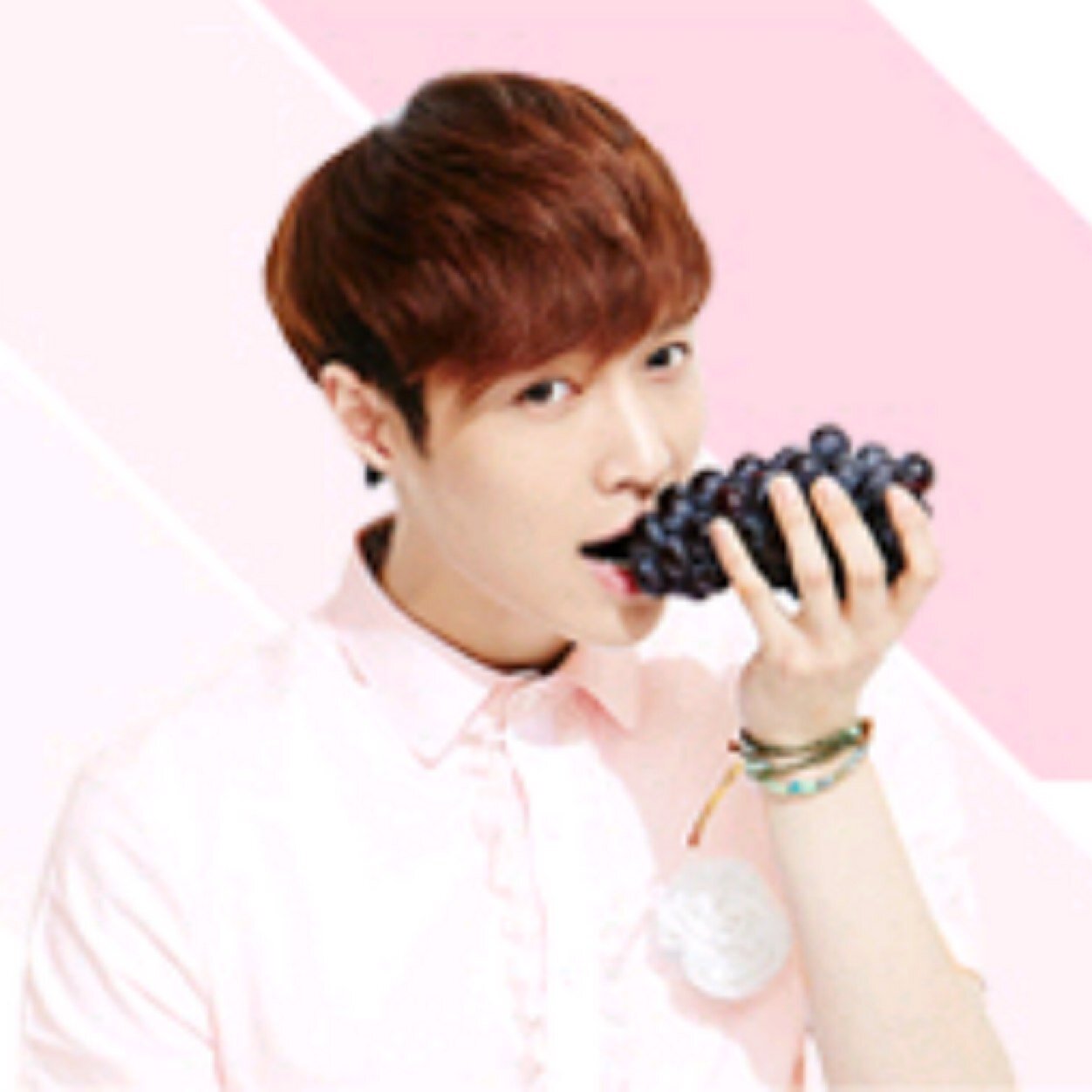 代行お知らせ用ブログ→http://t.co/T85gGpyA8c
グッズ専用垢 
2PM（チャンソン ジュノ） INFINITE(ドンウ エル) EXO(レイ ギョンス) CNBLUE（ヨンファ）88line よろしくお願いします。