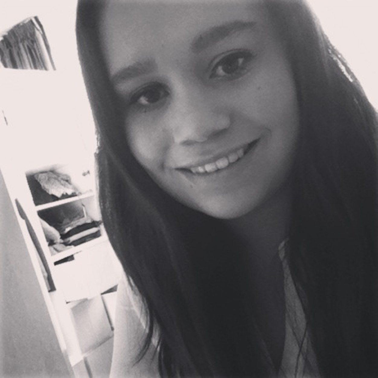 I'm a huge Belieber, Justin Bieber is my idol, my world. I'm also a Smiler:) Going to the Bangerz Tour, June 22nd 2014!