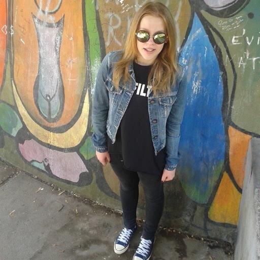 Hello,Iam a Hungarian girl,big Directioner!3of his years Iam daydreaming a fucking one concert!Volleyball isalready 4years.we willbeinthe first three ona match!
