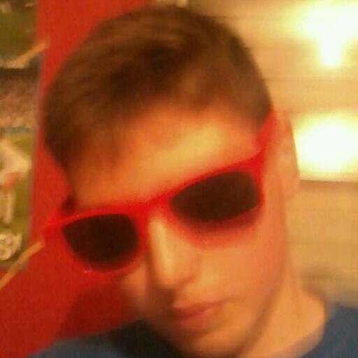 felixsl97's profile picture. Aburrido de la vida desde el 1997. Mateo hernandez. cumpleaños: 25 julio. Ya me canse de escribir ale!!