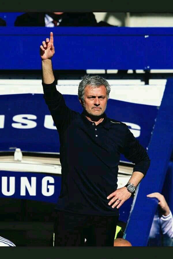 Big fan for real madrid and mourinho .. #HALA_madrid