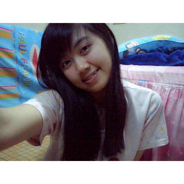 MELINDALAMPARD's profile picture. 