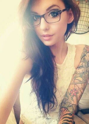 I am Macy. I'll be 18 tomorrow.. single.. #animelover #souleater #blackbutler ♡ yeah.. I'm a freak. *bisexual*