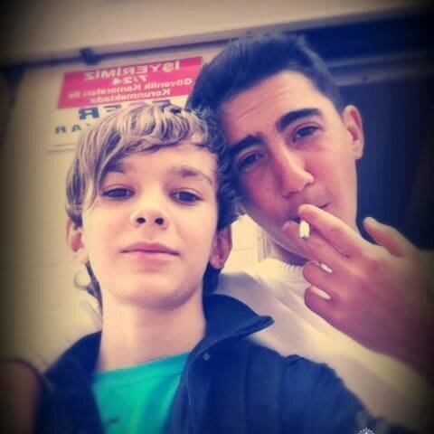 Gitmek sadece bir eylemdir.Unutmak ise kocaman bir devrim...