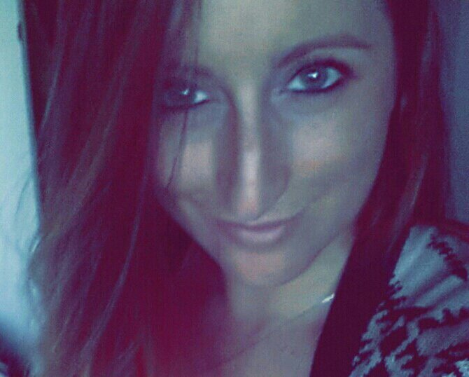 Cronulla Sharks and NSW Blues fan. Loves snowboarding and chocolate is my addiction x #UpUpCronulla