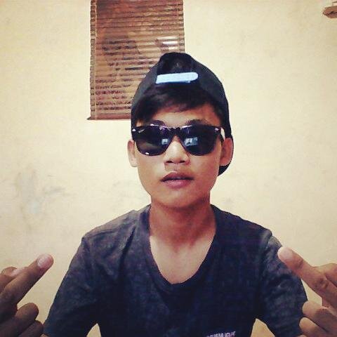 teguhsakaw's profile picture. 