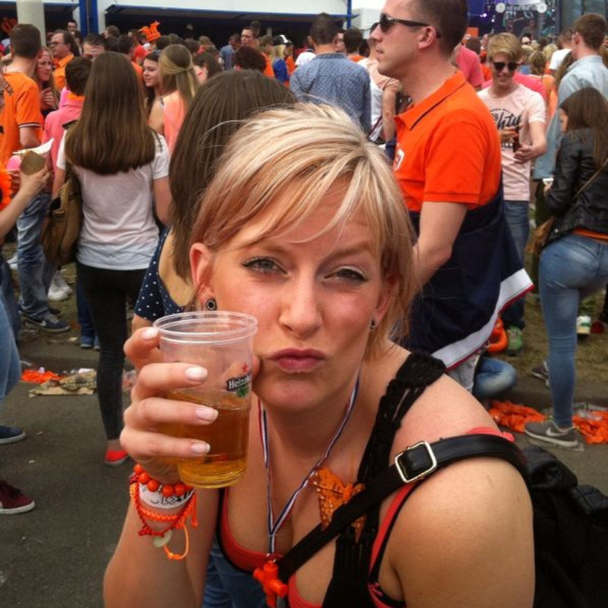 _Aimee1990's profile picture. 1990 || JHS || LOVING LIFE || PARTY || 076