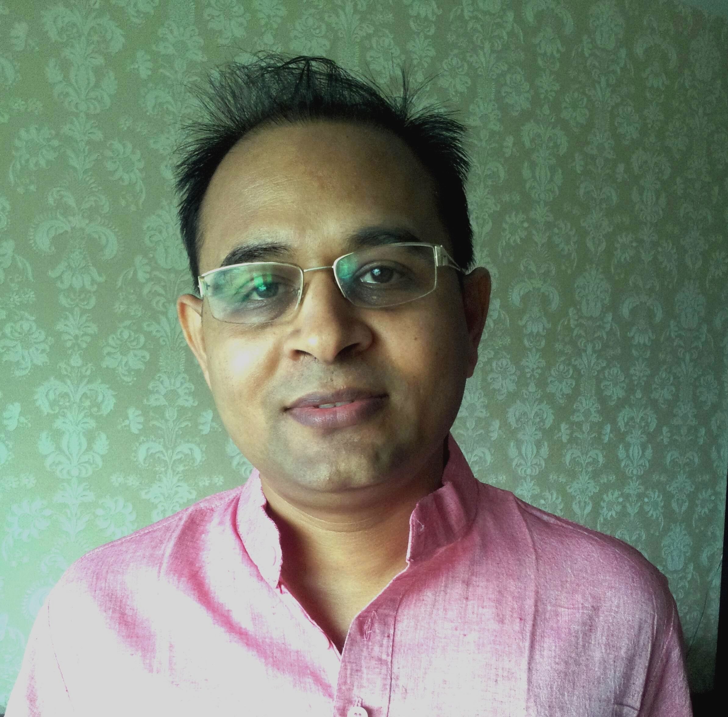 Yash (HK)