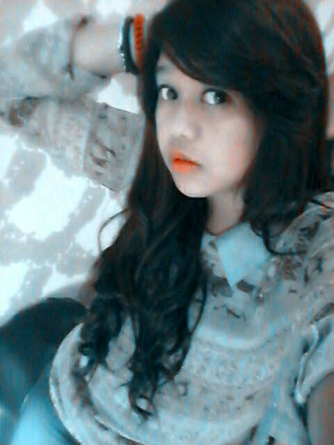 revianidianti's profile picture. 23april'94 llfrom bandung // love aa syang :*