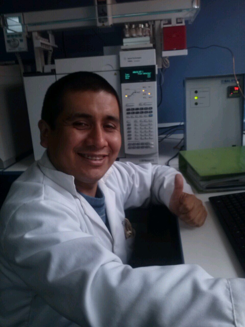 Soy una persona que busca mejorar y crecer cada dia