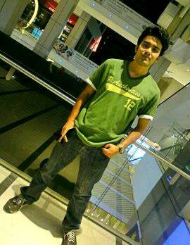 FFamizal's profile picture. 