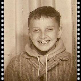 JoeZoocru's profile picture. 