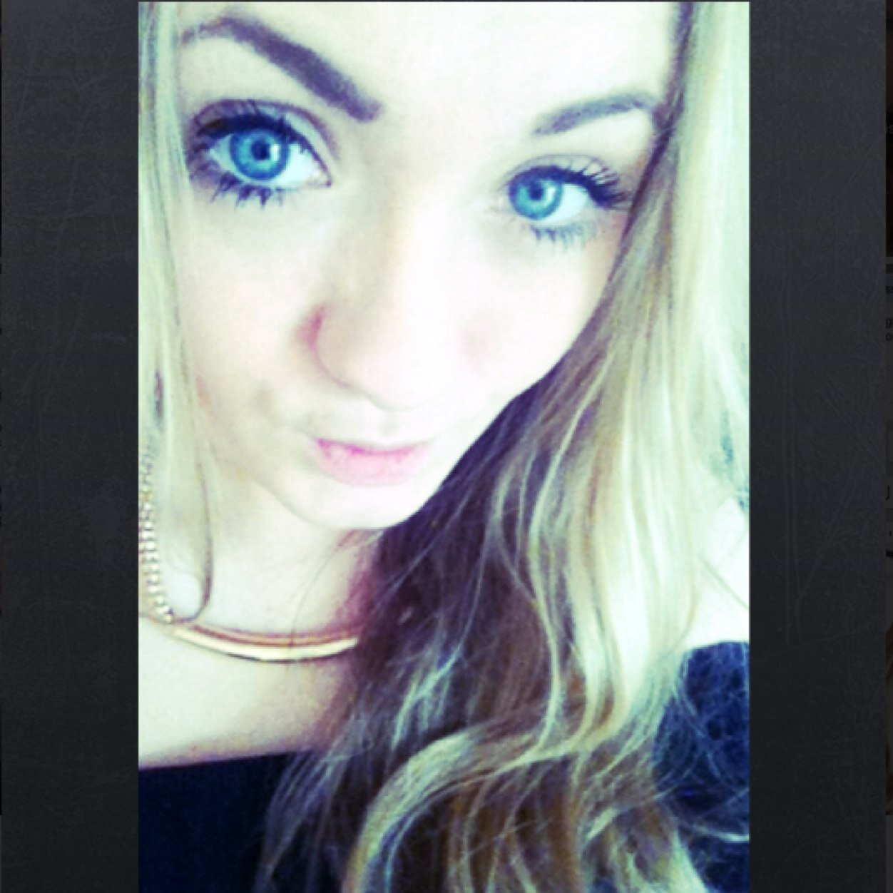 i'll follow back, add my snapchat:katiehiltonox
