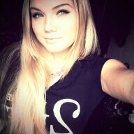 Me encanta bailar
INSTAGRAM - sharrkusx .