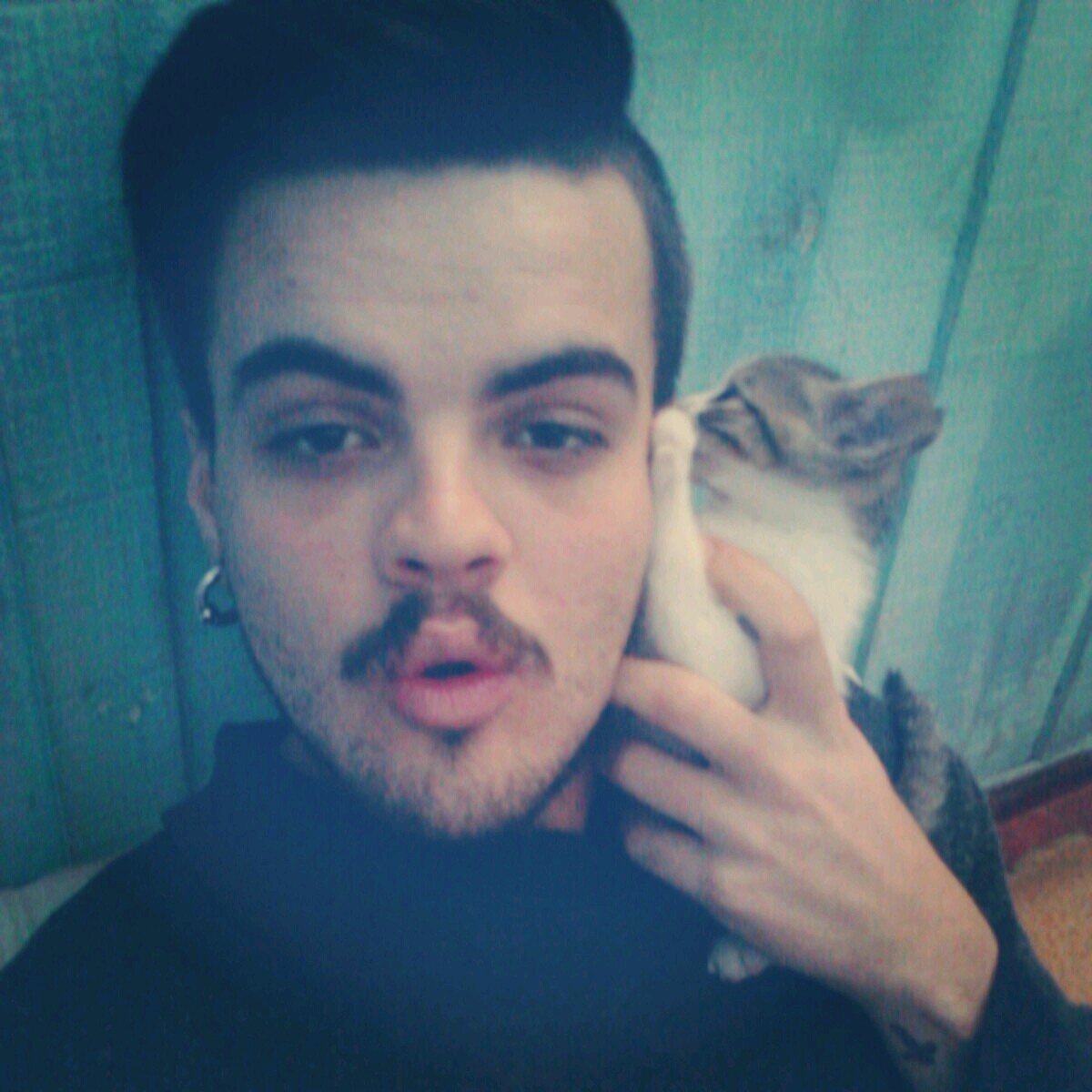 20 anos, @ladygaga , Tattoos, Musica, Amigos e Dinheiro ♥