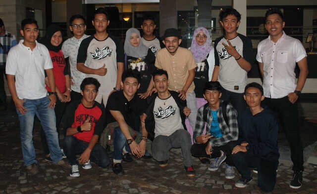 We are KAWAN SEVENTEEN PEKANBARU. Admin1: @fsanzfy Admin2: @livia_bavie Admin3: @ramaduadua