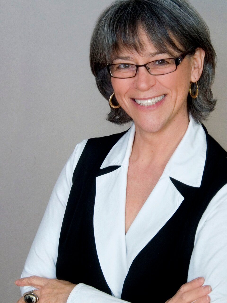 EllenBaren's profile picture. Ellen Baren Real Estate Group, CEO. Honest, Reliable, Loyal, Intelligent & Knowledgeable~Highly reguarded Chicago enthusiast, people connector, artist & mom.