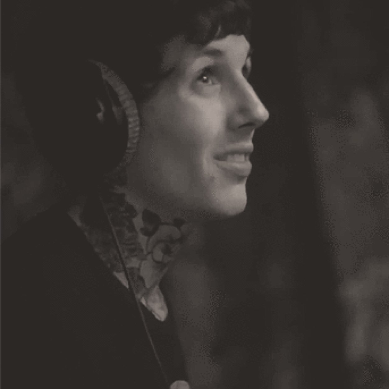 ChelseaSth's profile picture. Music. BMTH OLN SWS PTV BVB MMF ADTR B182 MCR ETF... I follow back! :)