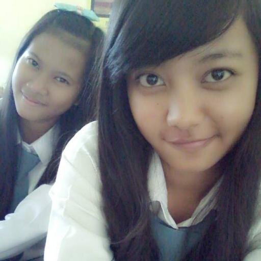 ~ Watashiwa Nisa desu, Udah lama gak online lagi sekarang on gya ~ 10 Mei 1997 ~ Follback? Just Mention Ok ~