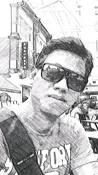 Owner @potluckitchen | Founder&Owner @heavenmusicID | @dis_connect_ed Drummer