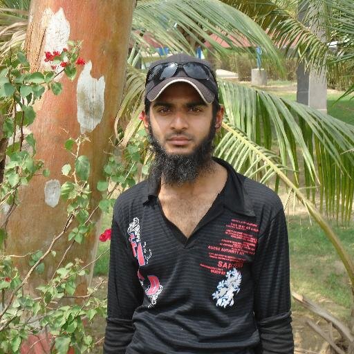 umaransari121's profile picture. 