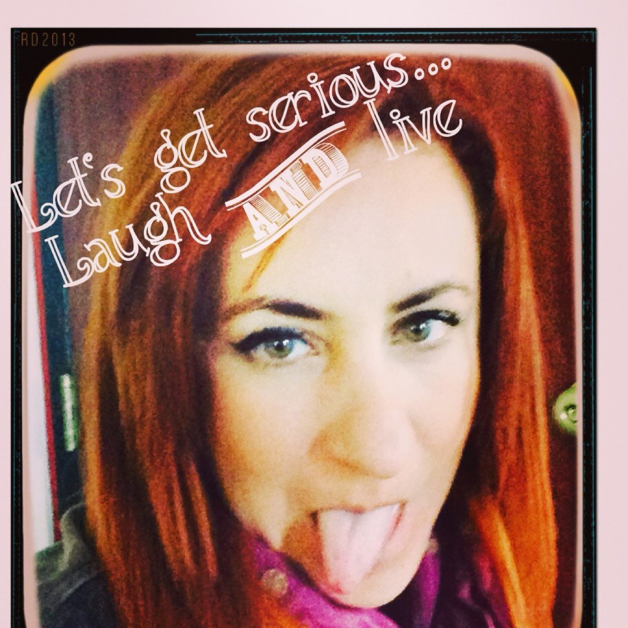 4laide's profile picture. Cambiando cuentos por historias, tiempos por eternidades y sueños por realidades.