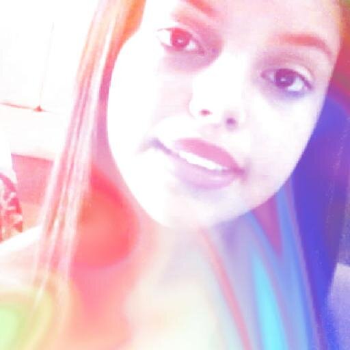 SIMPATIA NÃO É MINHA CARA
Levo a VIDA, no sorriso;' mesmo passando sufoco ♪♪'
n precisa gostar, só manter o respeito ♫
INVEJA . É MATO SÓ CRESCE _\$/