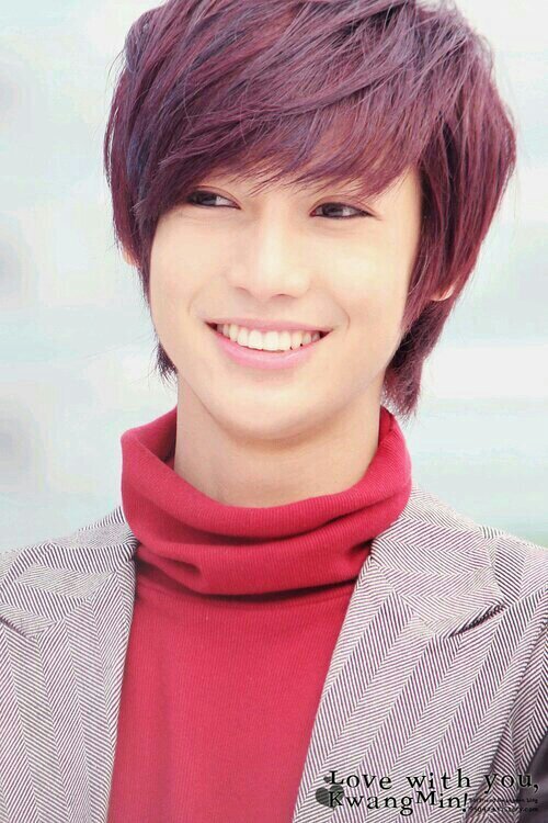 Jo kwangmin 8) @HogwartsXrp #Hufflepuff, @kdasom_hw took my heart ♡ She is my Princess ♡
