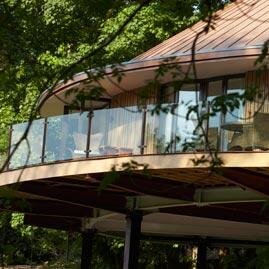 Built high among the trees of a secluded valley, each Treehouse is an unforgettable setting for unwinding, for relaxing, for simply being..