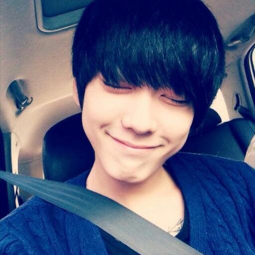 HEY EVERYBODY !!!!! I'M ALIVE :DD kkkkkk~