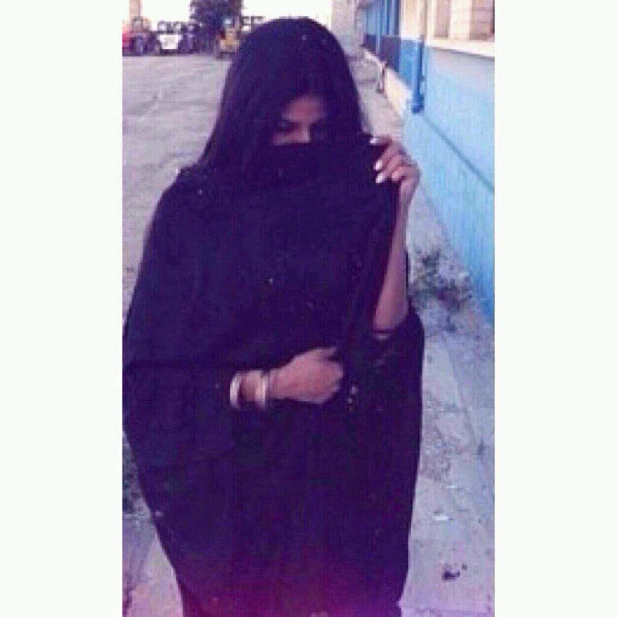 -خذ الحياه سبهلله تجيك ترللي- اعجابك فيني مو مبلغ همي ولا مطلب علمي بهالحياه وذا 24 ساعه بتويتر #الهلال ☹⚡.