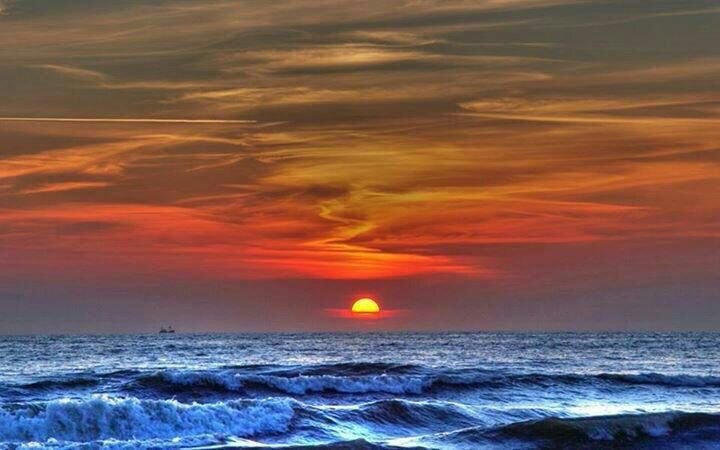 ManglaniPuja's profile picture. An extrovert person..A day dreamer..Putting endless efforts to make things happen.