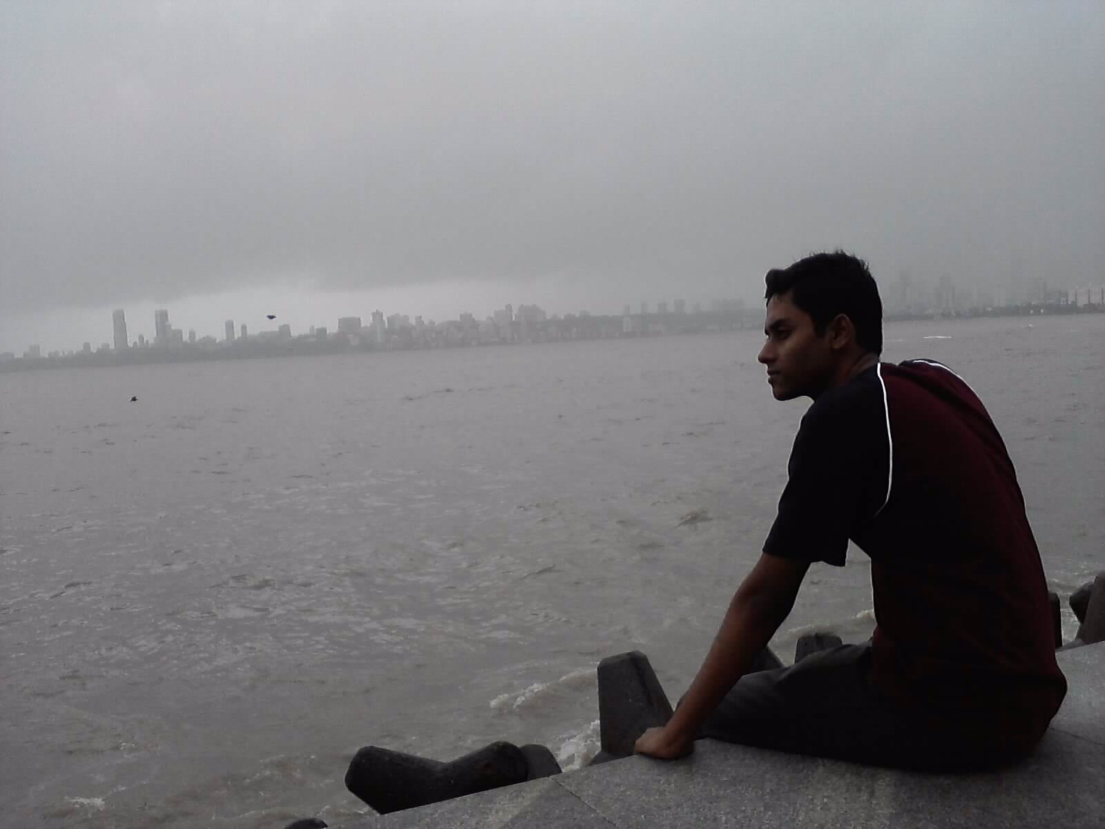 abirs88's profile picture. rediscovering self in the frenzy....