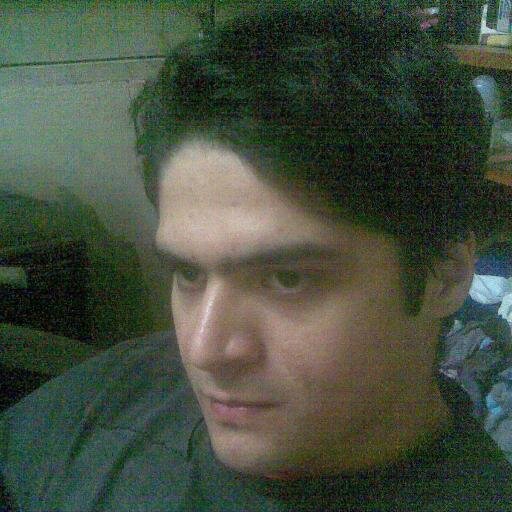 No confundan mi personalidad con mi actitud, mi personalidad es quién soy yo y mi actitud depende de quién seas tu.