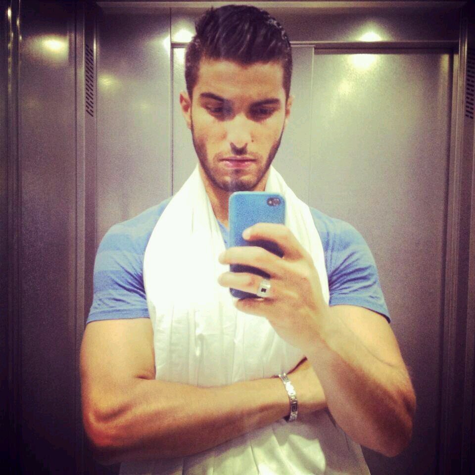 #teamportugal  #Postbadportugais#TeamBooba ♪ #LaFamille  #A♥♥♥♥♥ #TeamBenfica  snapchat: ricardo_du92