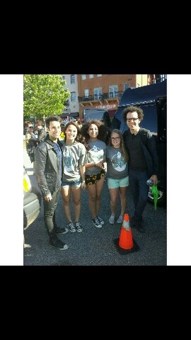 keeleee_'s profile picture. A GREAT BIG WORLD = LIFE