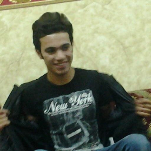 i am electrical engineering 
and i am player football at el halal el saudi
