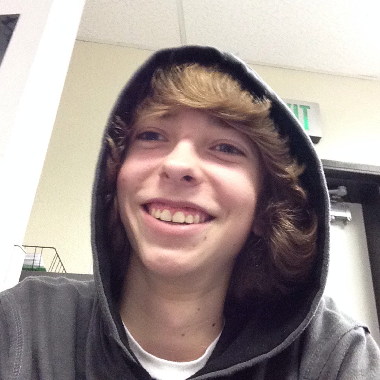 anon51l3ntv3n's profile picture. 